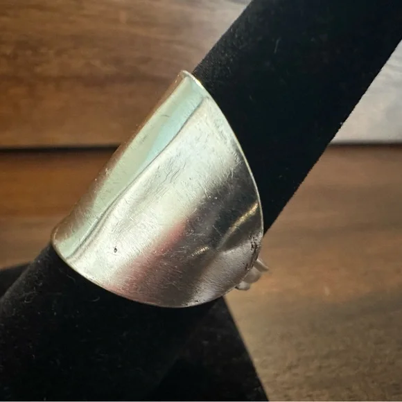 Spoon Bowl Ring - Picture 3 of 13